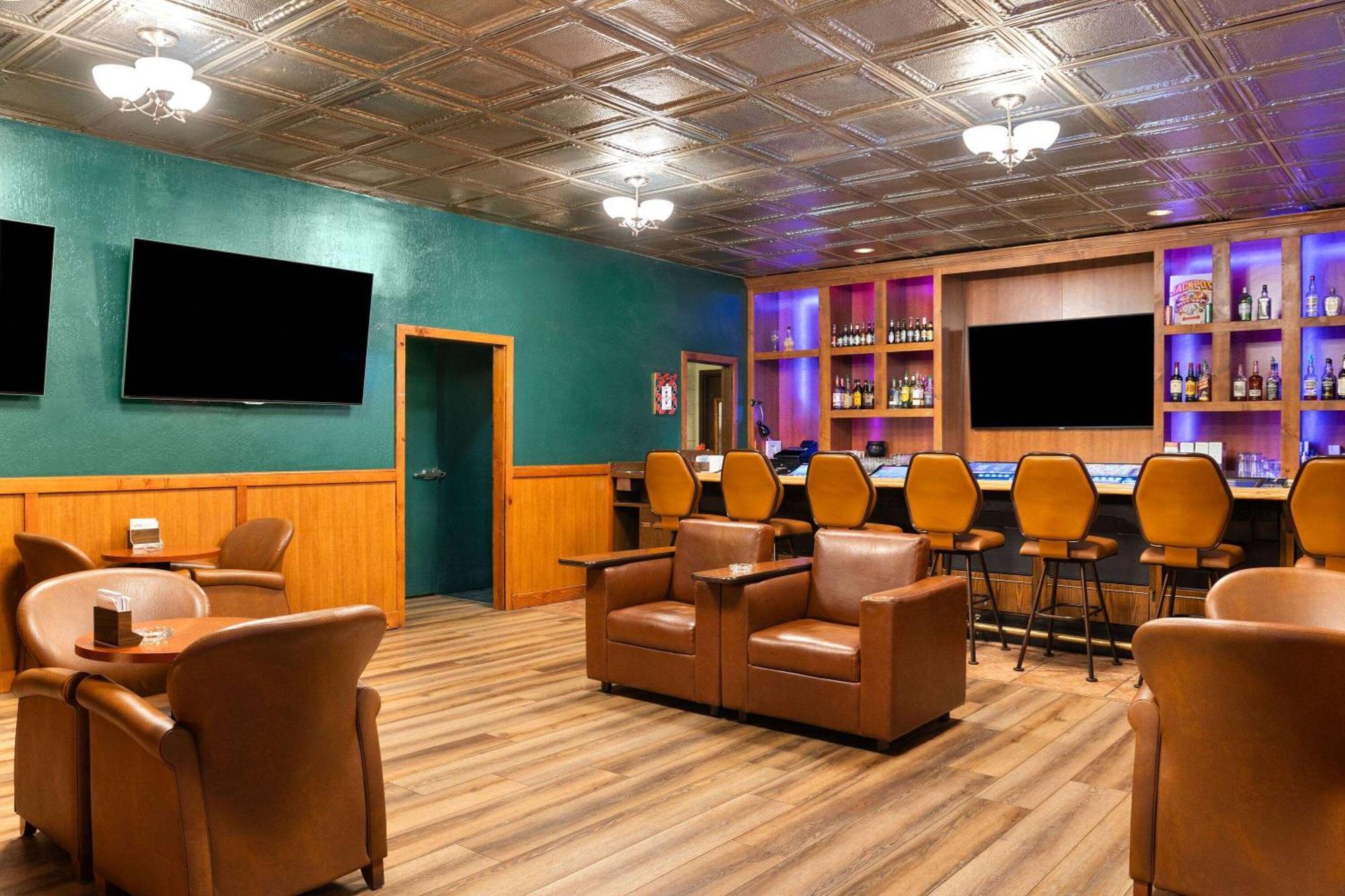Super 8 By Wyndham Fallon Extérieur photo