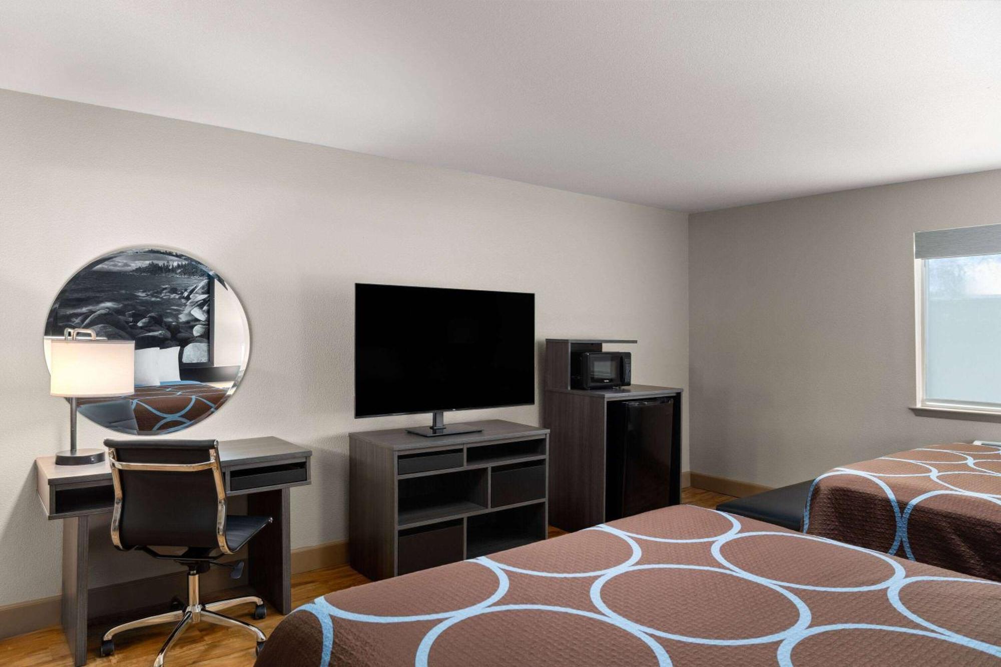 Super 8 By Wyndham Fallon Extérieur photo